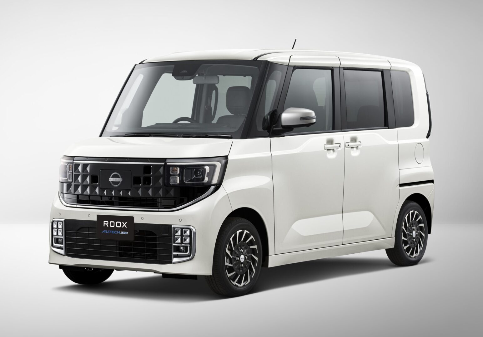 ルークスAUTECH LINE新展開【NA追加】