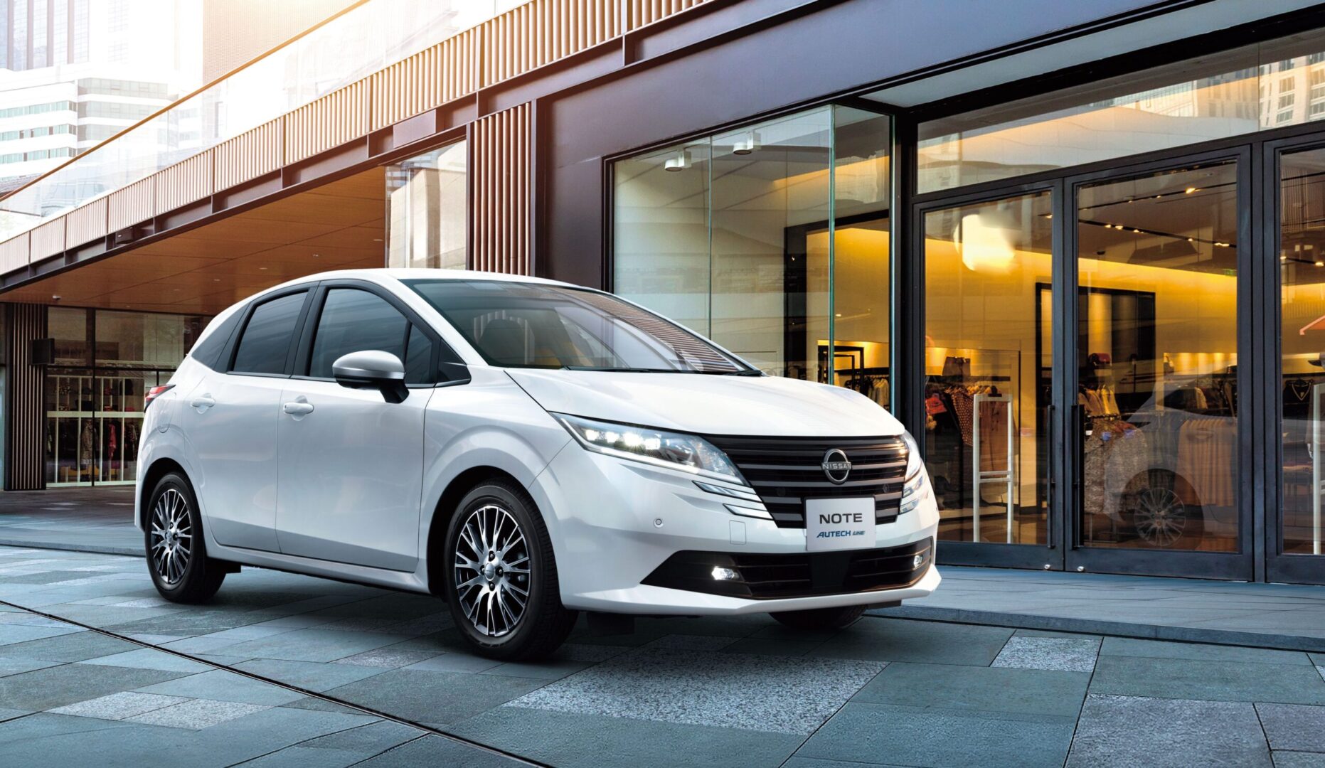 日産「ノート AUTECH LINE」誕生🚘【2025年8月28日発売】安心と個性を両立する特別な一台